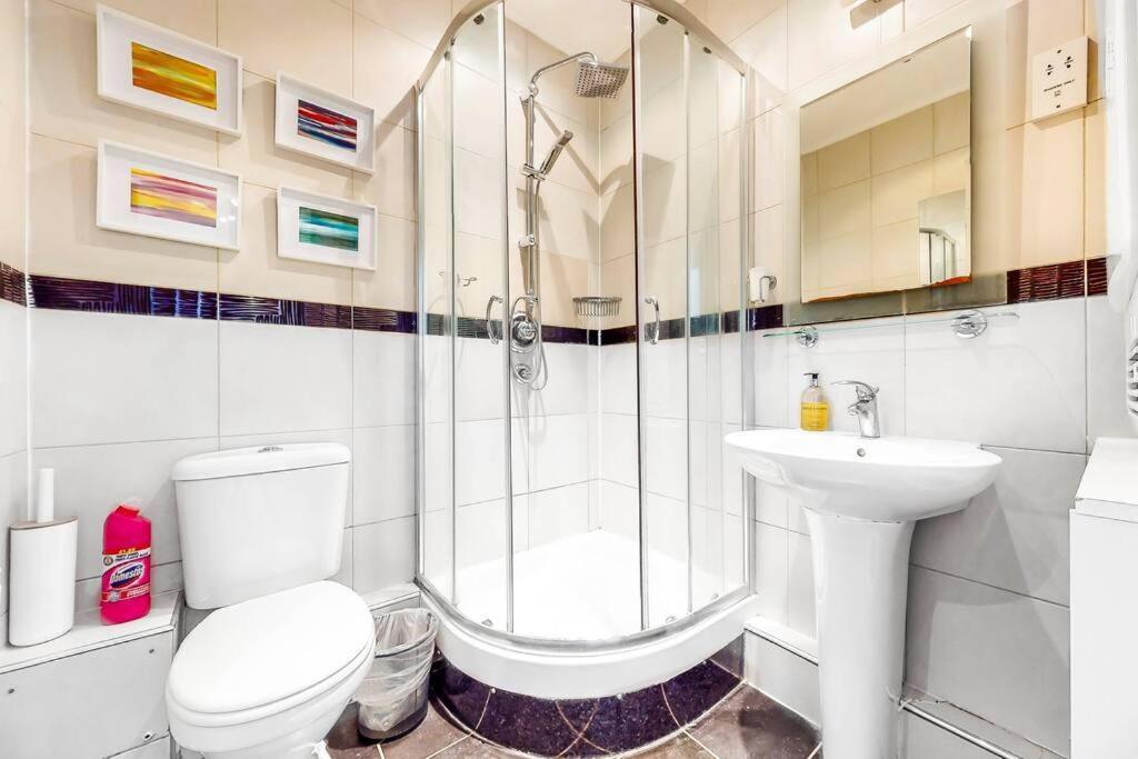 Apartamento Vibrant And Sunny 2 Bedroom In Hyde Park *